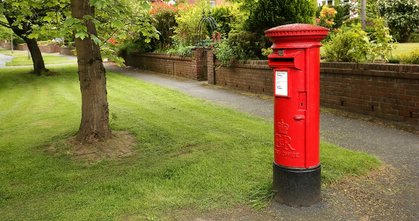 „Red Letter Box“
